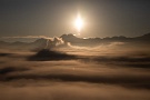 09 陽が昇るとともに雲海もダイナミックに表情を変えます。Canon EOS 5D Mark IV　Canon EF70〜200mmF4