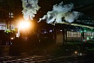 01 3月16日から17日にかけて秩父鉄道で夜行SL列車が運行されました。秩父駅に到着したのは午前1時前でしたが、珍しい夜行SL列車を見ようとたくさんの人が訪れていました。Canon EOS 5D Mark IV　Canon EF70〜200mmF4