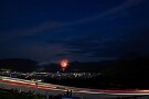 03 花火が始まる頃には人が増えてきましたが、涼しい夕風の中のんびり花火を楽しめました。Canon EOS 5D Mark II　Canon EF24〜105mmF4