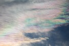 02 この時は300mmだけ持って撮影していたため、広角はiPhoneで撮りました^^; でも300mmの彩雲はなかなか迫力があります。Canon EOS 5D Mark IV　Canon EF300mmF4